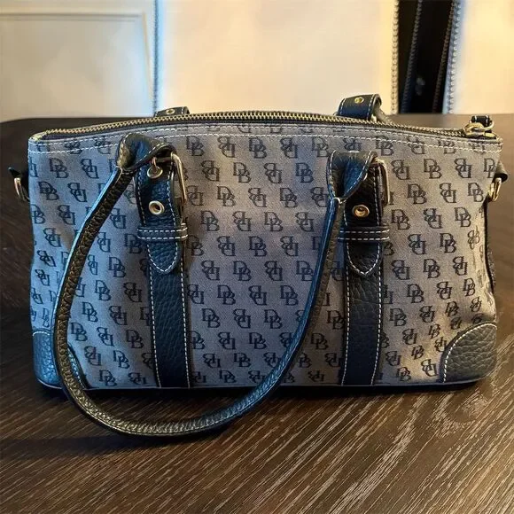 Dooney & Bourke Vintage Classic Women's Monogram Canvas Shoulder Bag Black/Gray - Picture 1 of 11